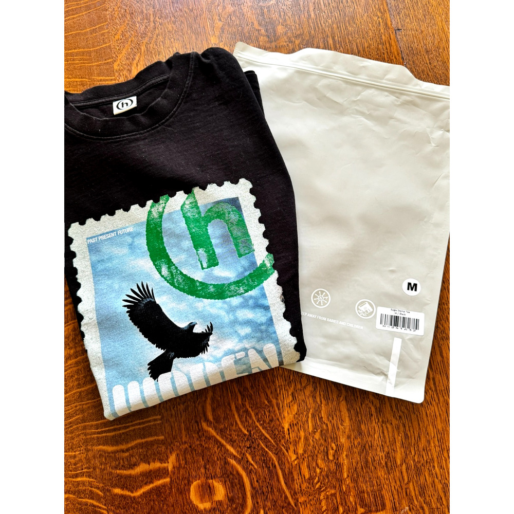 New in Bag (SIZE M) Hidden NY Long Sleeve Eagle Stamp Black